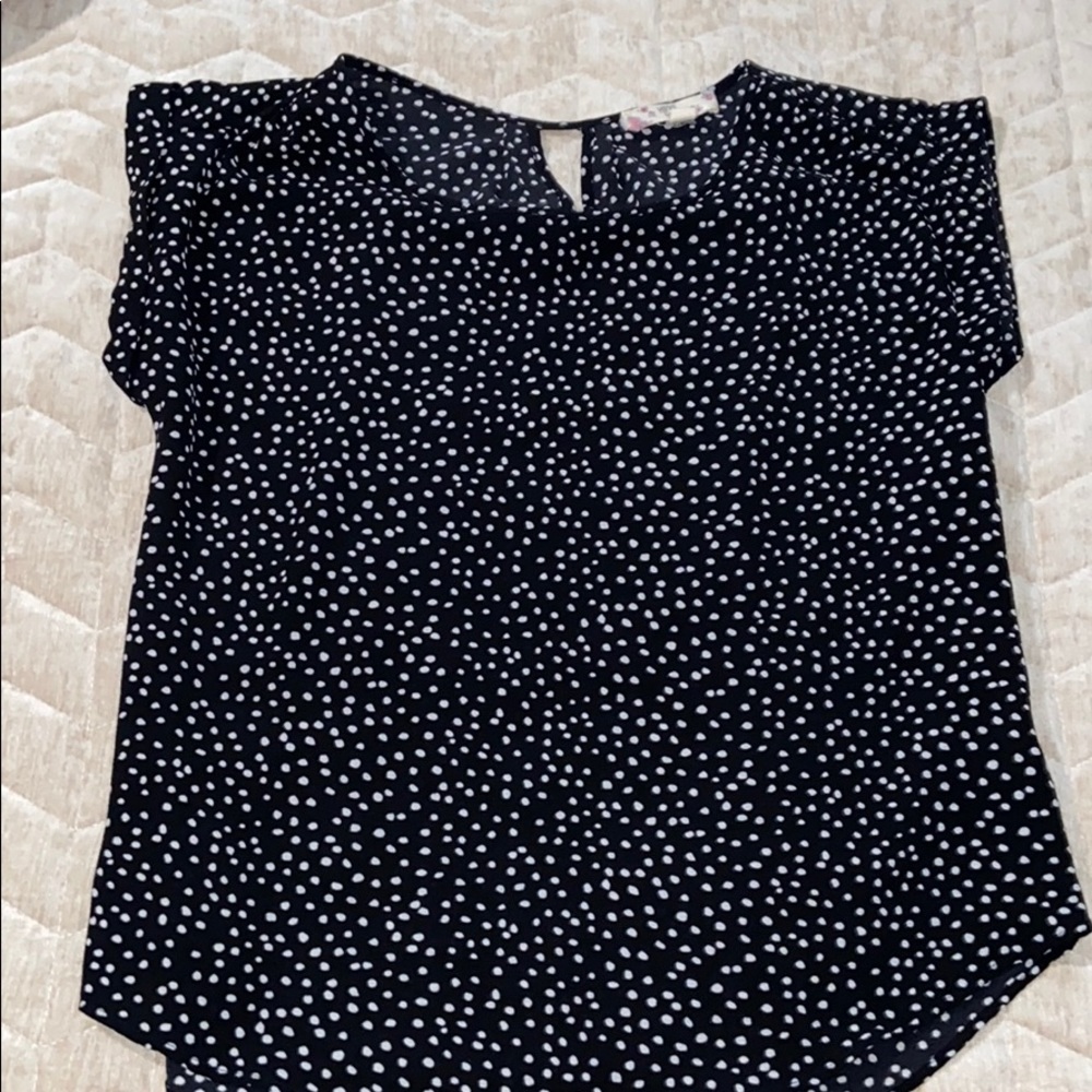 Cute summer top.